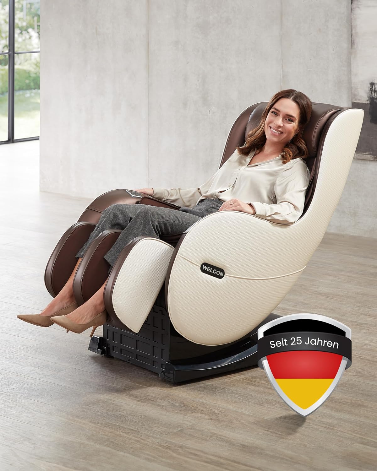 Massagestoel WELCON EASYRELAXX in beige bruin Automatische programma's Kneedmassage Klopmassage Rolmassage Airbagmassage Compressie